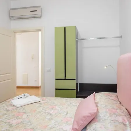 Trilocale Corso Italia 25 Piano Terra Con Spazio Esterno Holiday home *