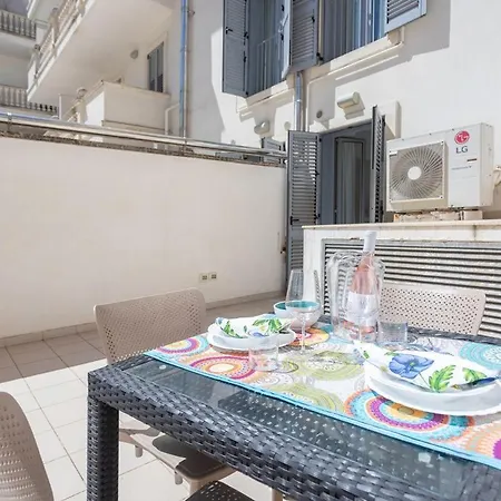 Holiday home Trilocale Corso Italia 25 Piano Terra Con Spazio Esterno Gallipoli