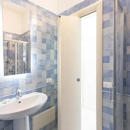 Holiday home Trilocale Corso Italia 25 Piano Terra Con Spazio Esterno *