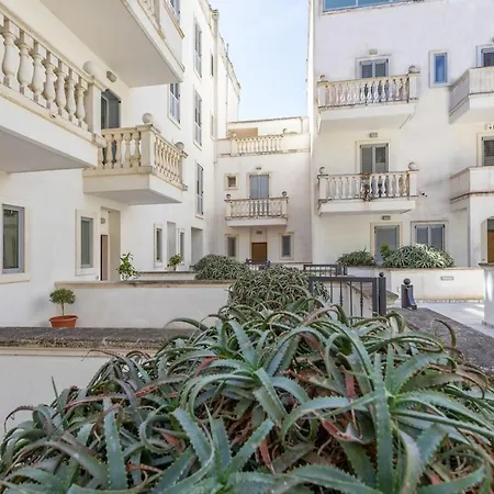 Holiday home Trilocale Corso Italia 25 Piano Terra Con Spazio Esterno *